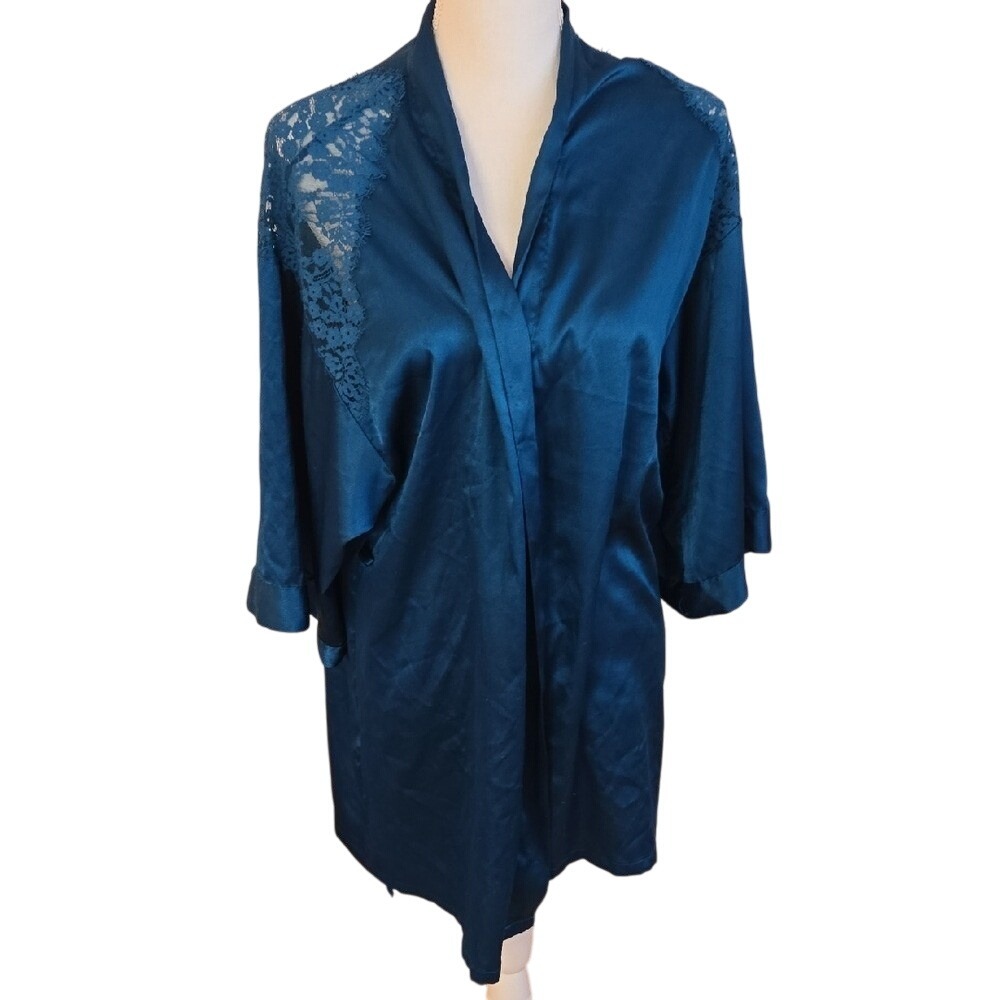 Victoria's Secret Turquoise Blue Lace Cover Up Robe Kimono Polyester Satin XS/S